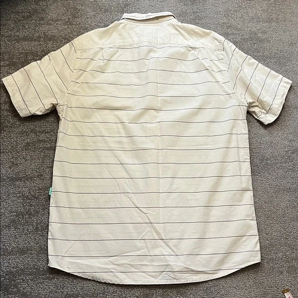 Vissla Men’s Cream Striped Casual Short Sleeve Button Down Shirt Size L - Picture 8 of 9